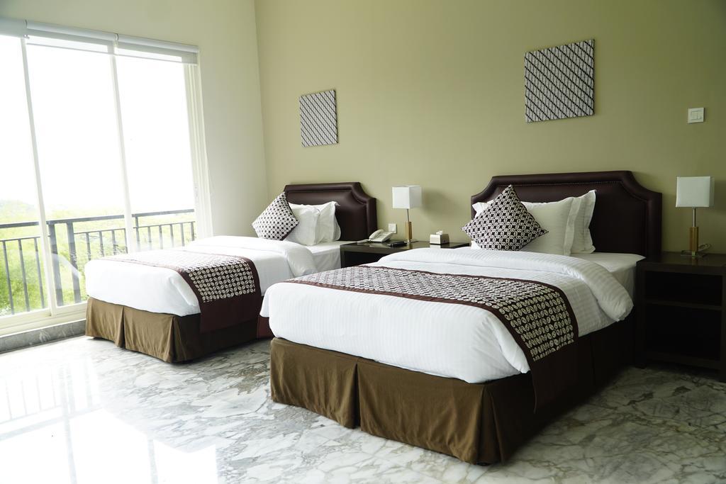 Arainn Bed & Breakfast Tretes Prigen By Ecommerceloka Екстериор снимка